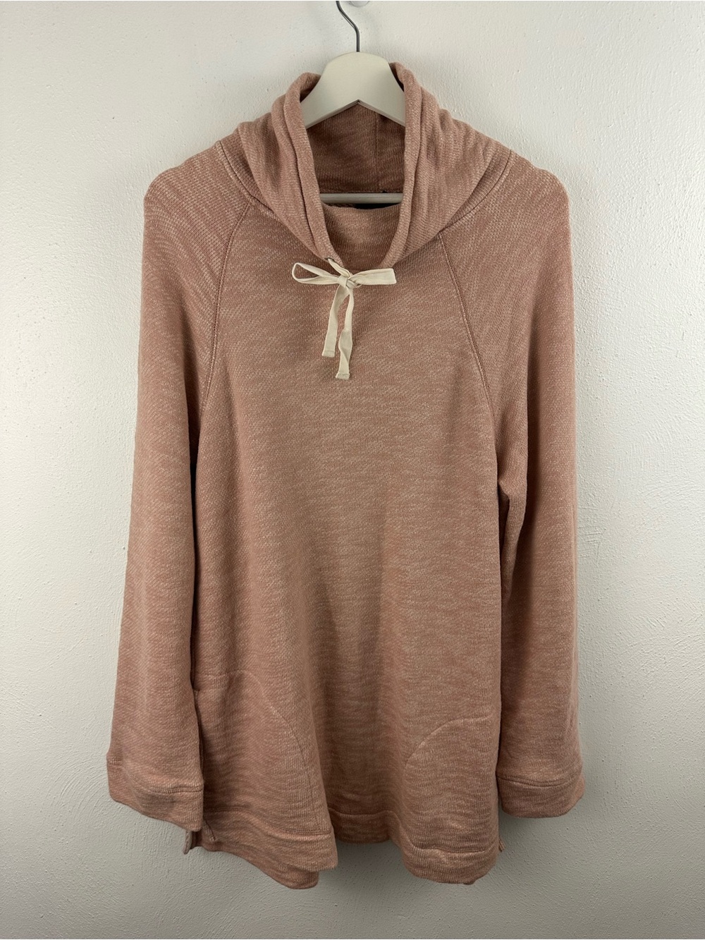 J. CREW FUNNEL NECK PINK SWEATSHIRT DRAWSTRING NECKLINE WOMEN'S SIZE L/XL